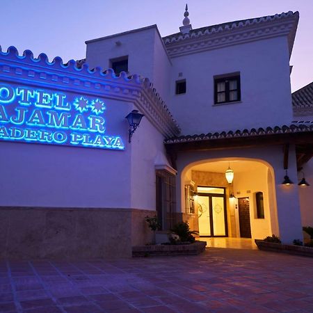 Hotel Bajamar Ancladero Playa 内尔哈 外观 照片